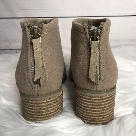 TOMS Two Tone Lacie Tan Ankle Booties SIZE 7.5 - Picture 10 of 12